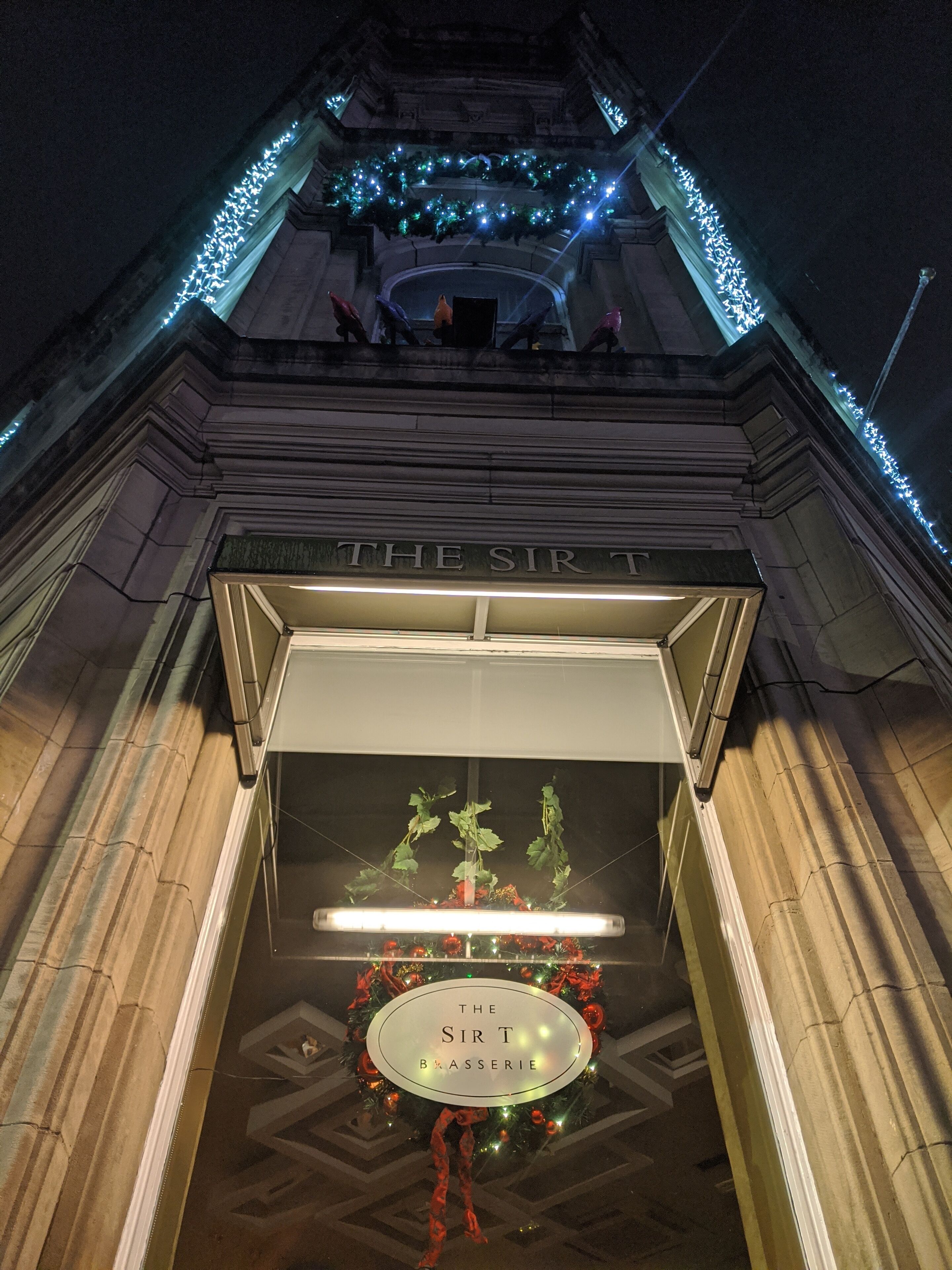Photo - Sir Thomas Hotel