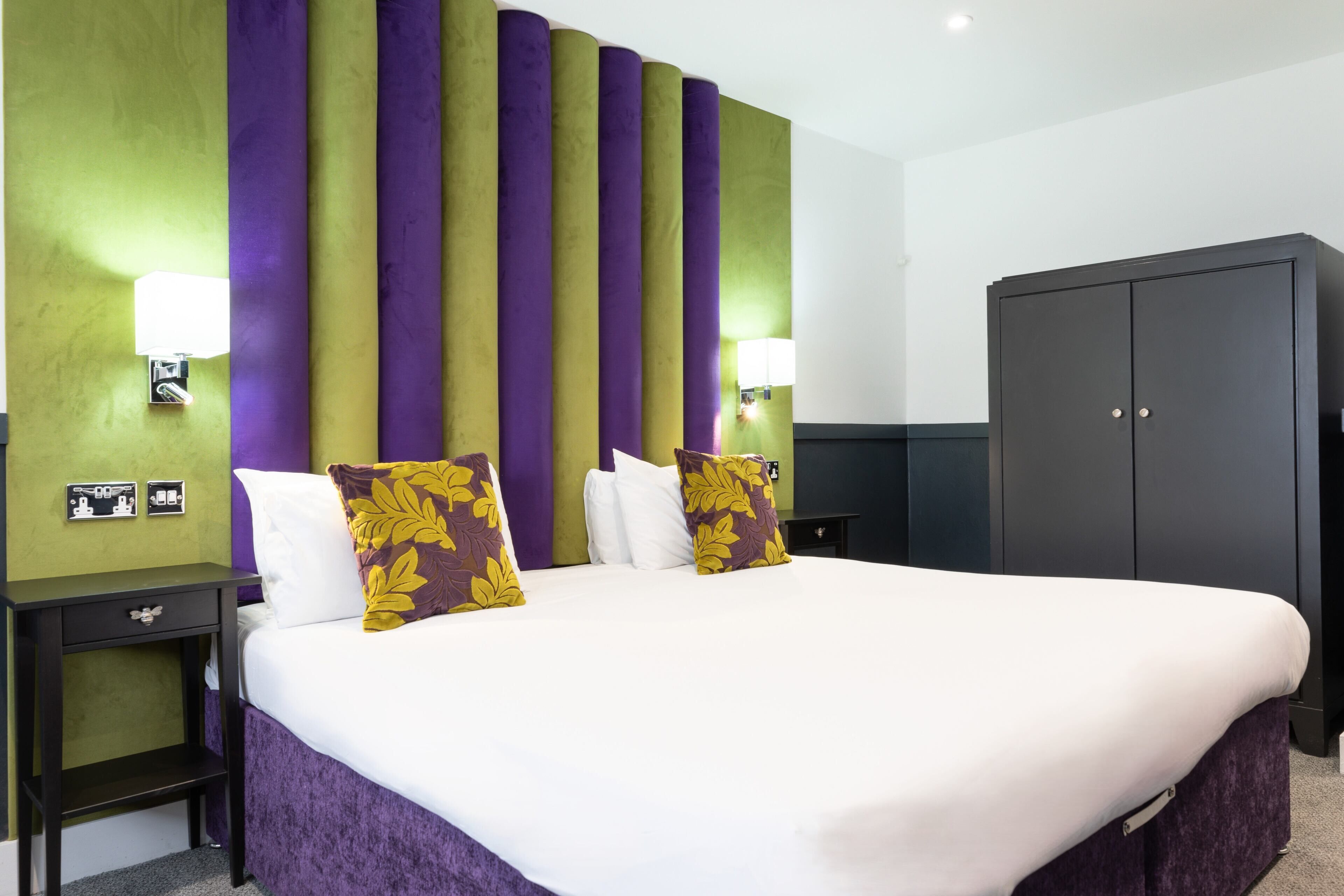Photo - Sir Thomas Hotel