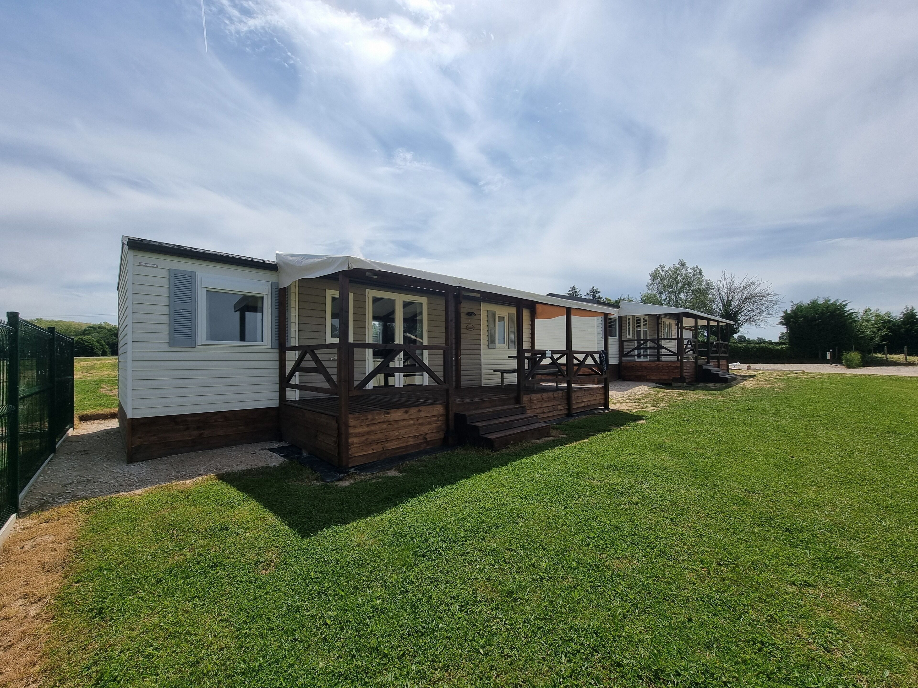 经典活动屋 | 特色装修、特色家居、遮光窗帘、隔音