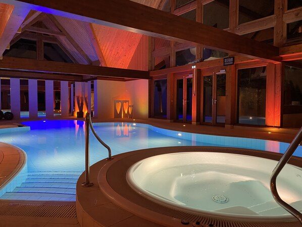 Sauna, Turkish bath/hammam, body treatments, aromatherapy