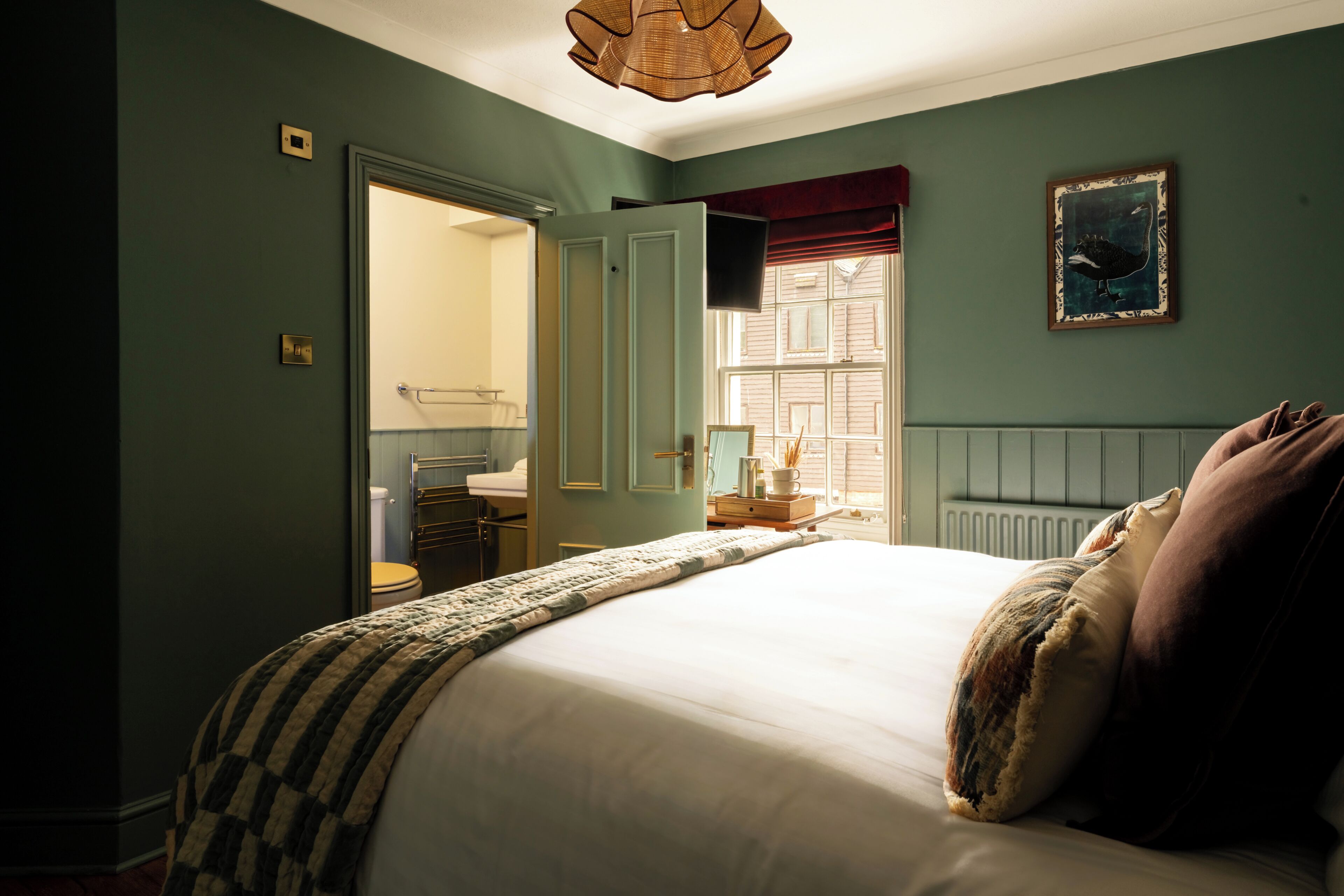 Room (Cosy) | 1 bedroom, premium bedding, individually decorated, iron/ironing board