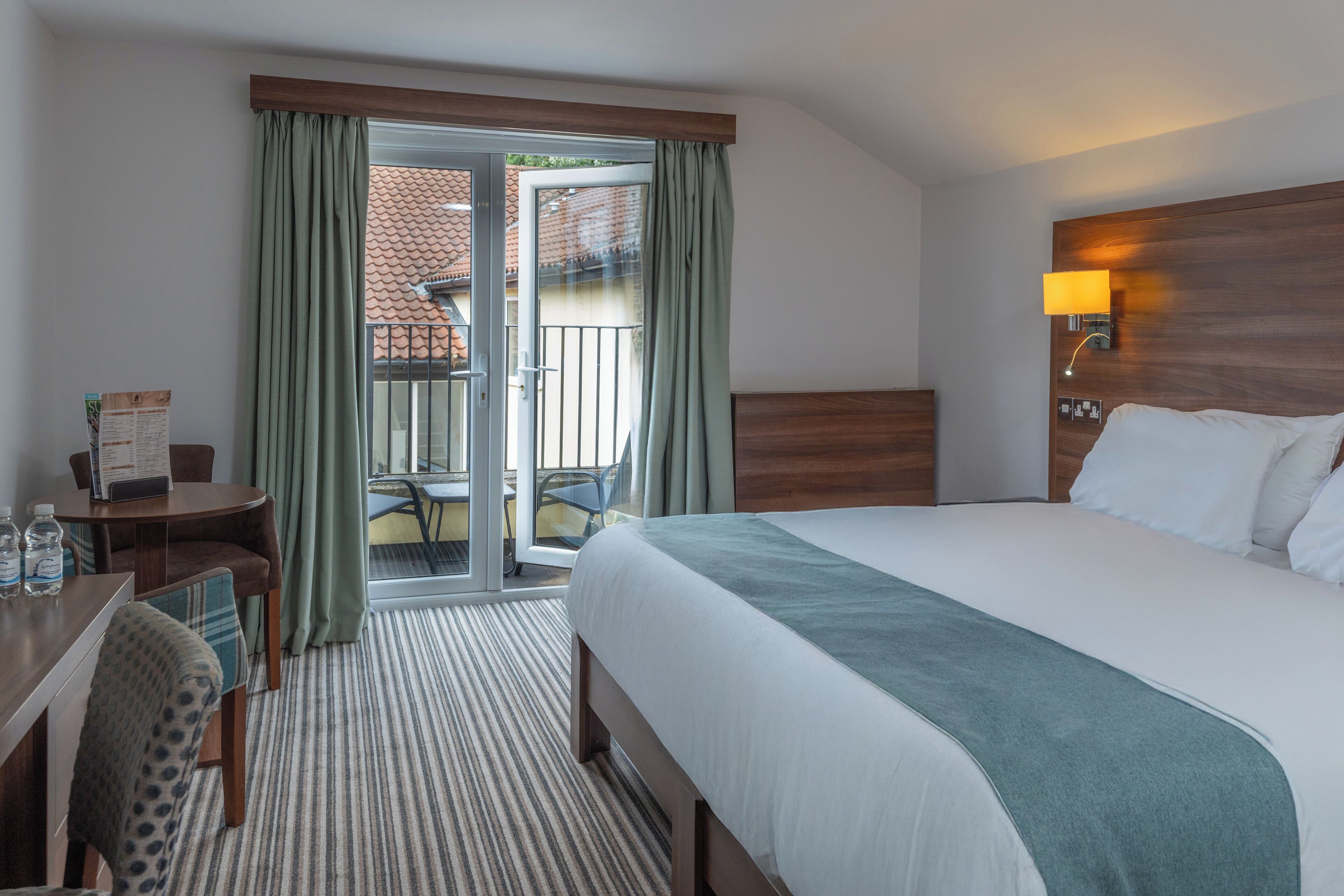 Superior Room, 1 Double Bed, Non Smoking | In-room safe, desk, iron/ironing board, free WiFi