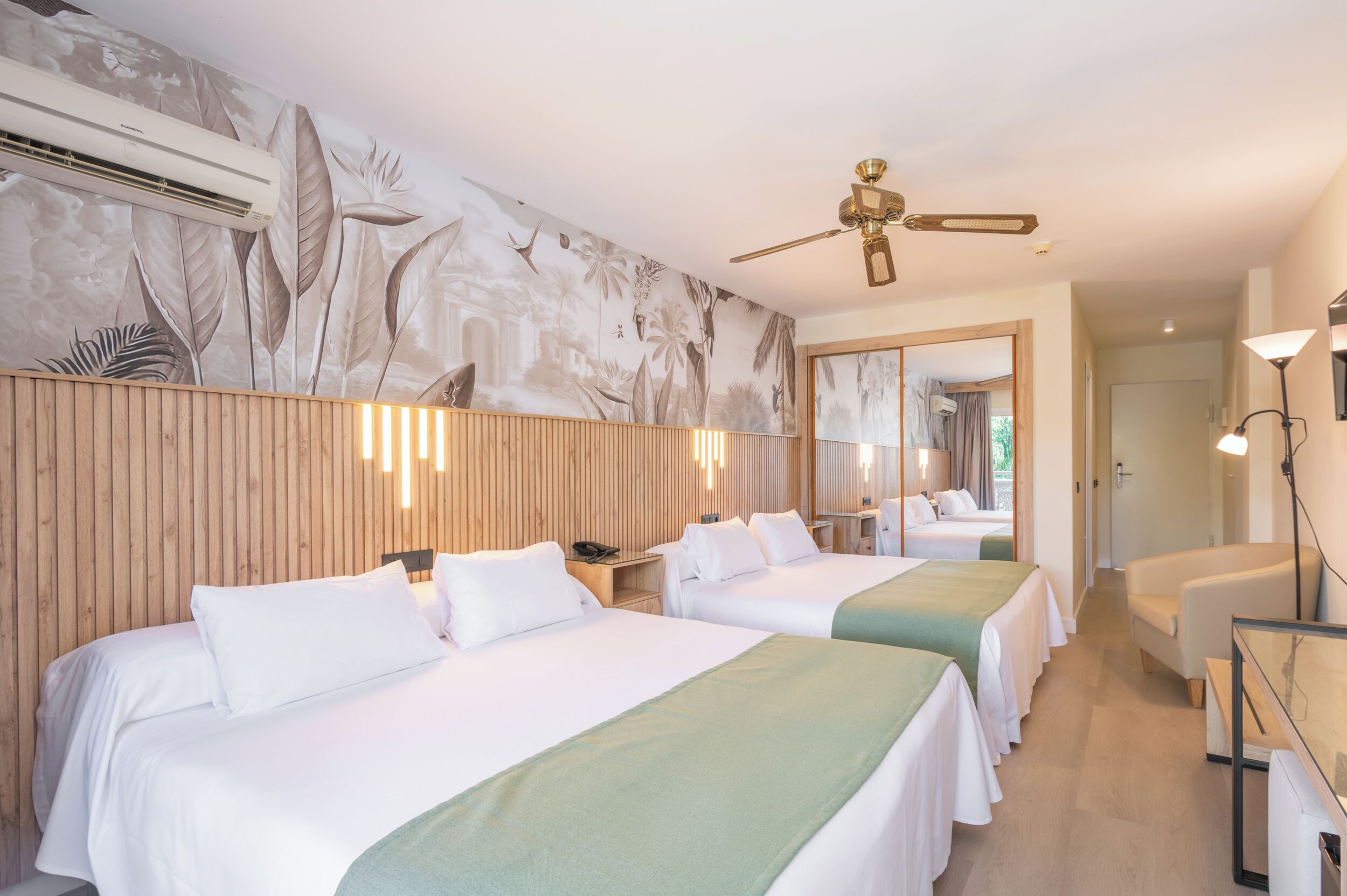 Minibar, desk, laptop workspace, soundproofing