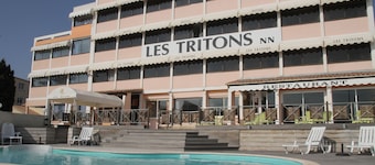 Les Tritons