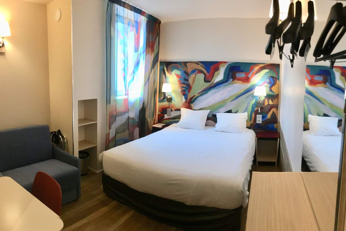 1 Schlafzimmer, Schreibtisch, Bügeleisen/Bügelbrett, kostenloses WLAN