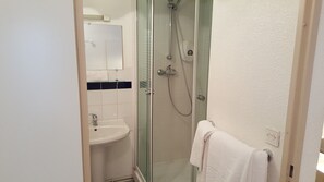 Dúplex | Ducha del cuarto de baño