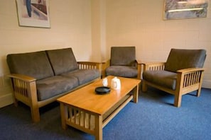 Living area - Mercer Court (Dublin)