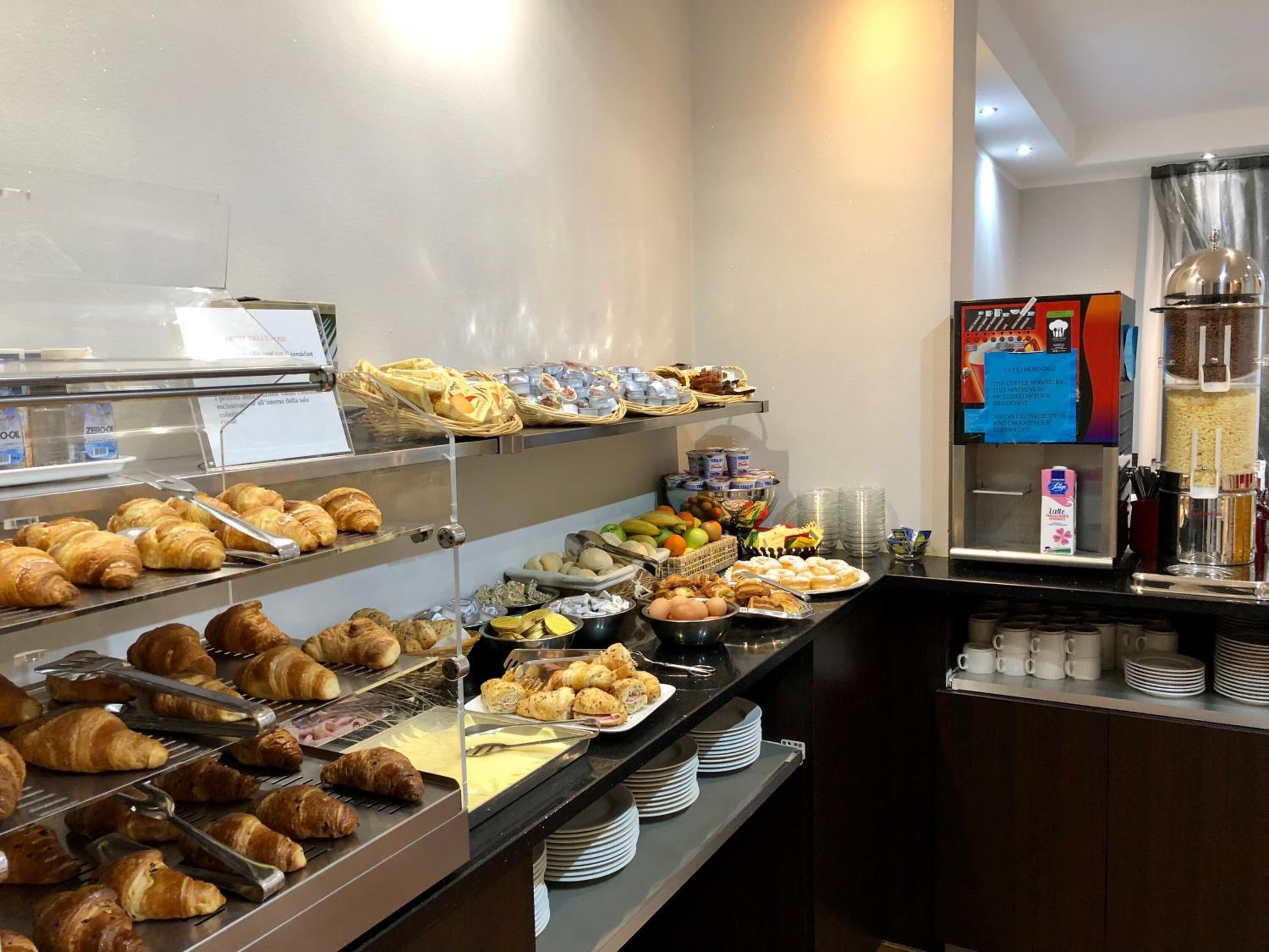 daily continental breakfast (eur 10 per person)