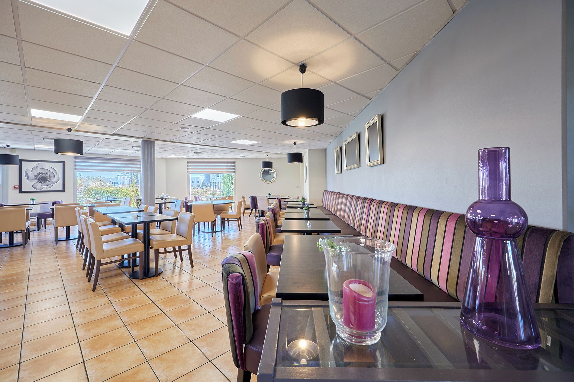 مطعم