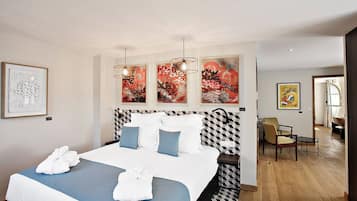 Junior Suite | 1 bedroom, minibar, in-room safe, individually decorated