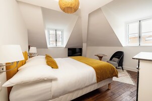 三人房 | 遮光窗帘、熨斗/熨板、免费 WiFi、床单
