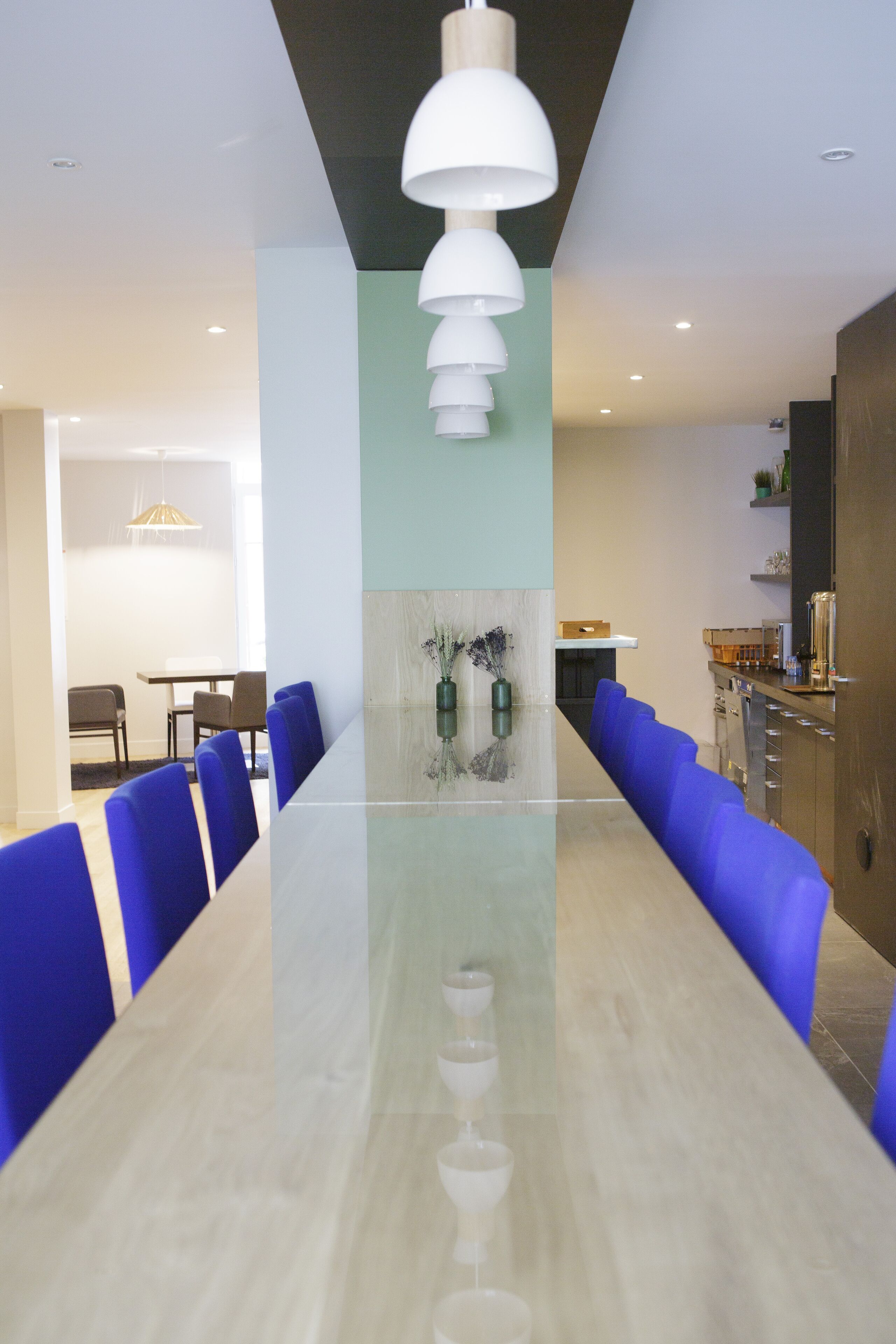 daily continental breakfast (eur 14 per person)