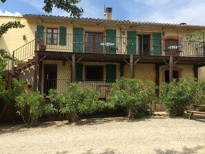 Exterior - Domaine de Fraisse (Leuc)