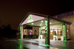 Exterior - Holiday Inn Barnsley by IHG (Barnsley)