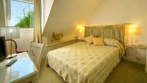 1 chambre, draps italiens Frette, fer et planche à repasser
