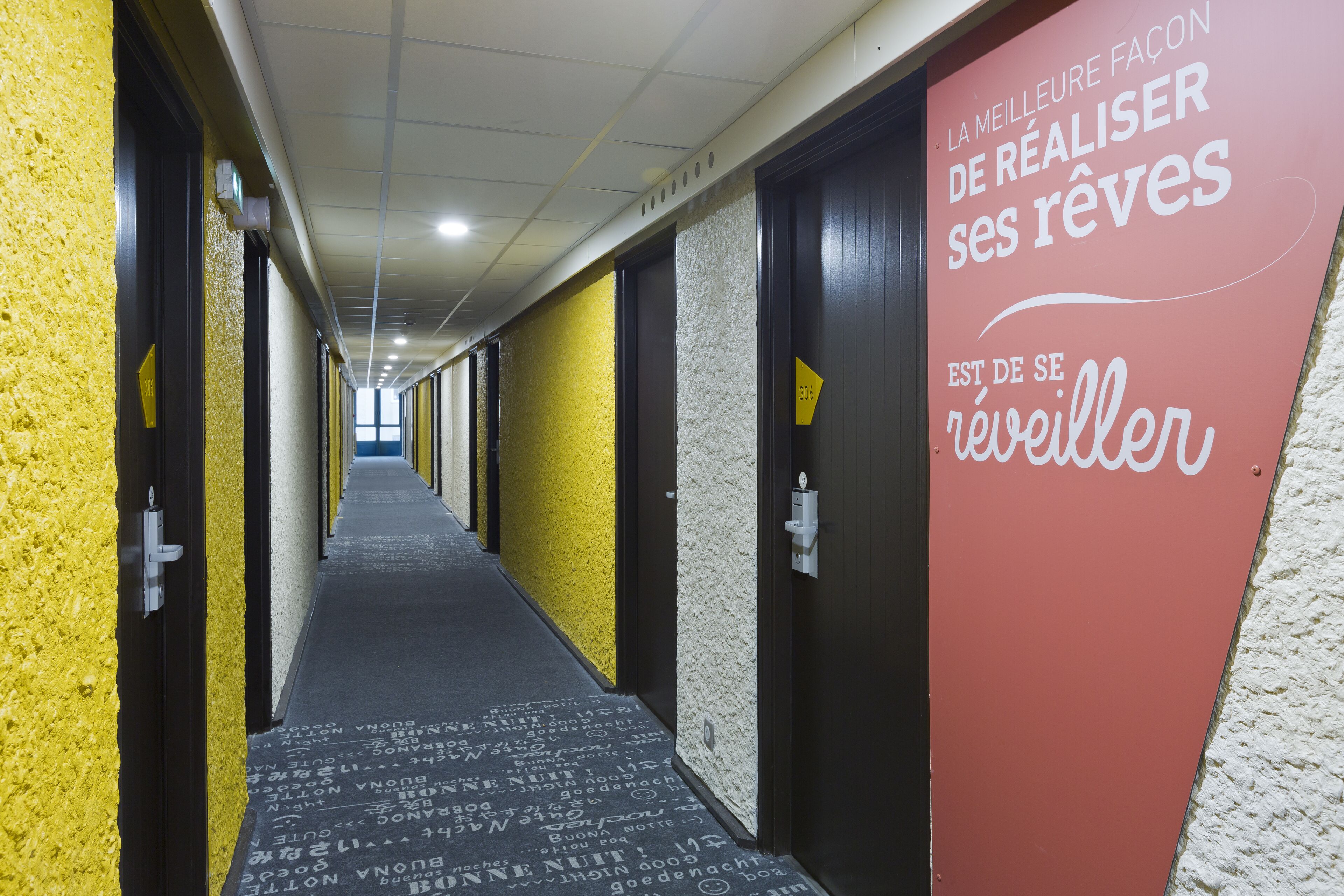 Photo - B&B HOTEL Le Mans Centre Cathédrale