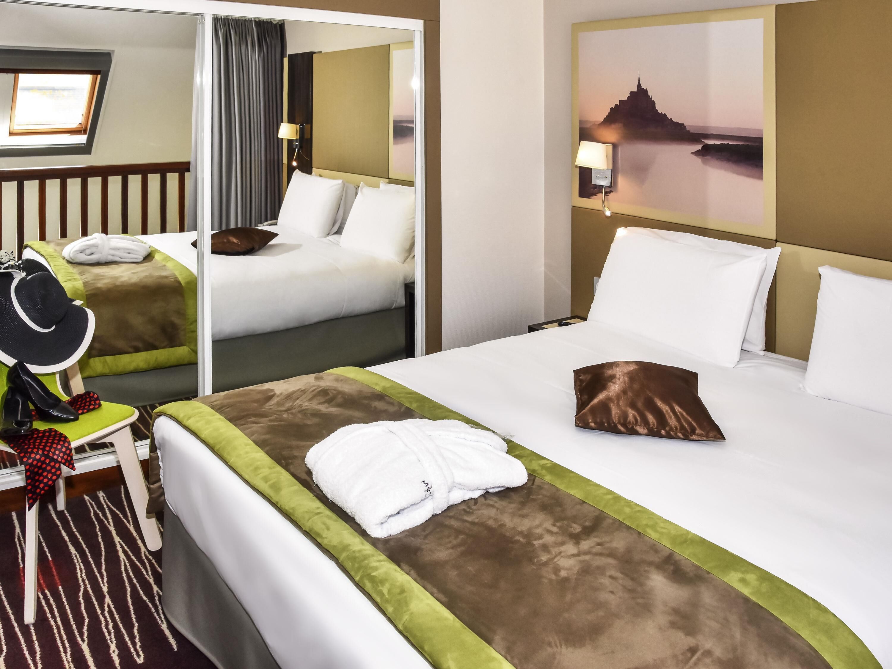 Privilege, Duplex, 1 Double Bed, Partial Sea View