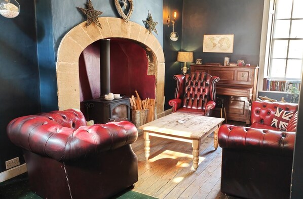 Flat-screen TV - Kings Head Hotel (York)