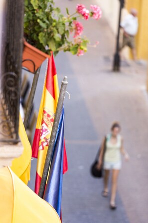 Front of property - Hostal Loreto (Denia)
