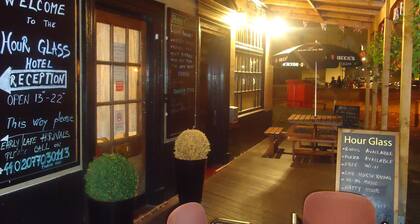 Hour Glass Hotel
