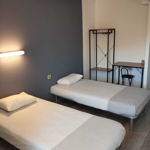 Tvåbäddsrum | Ljudisolering, gratis barnsängar, gratis wi-fi och sängkläder