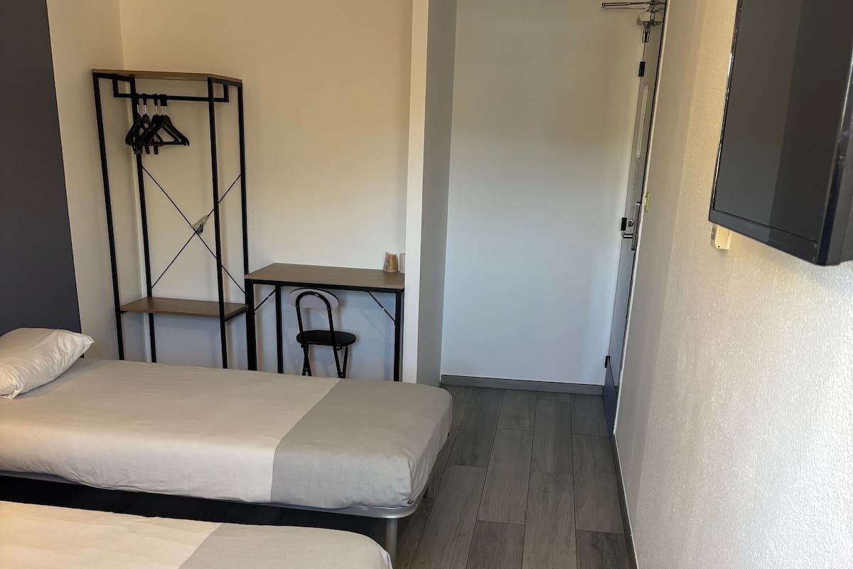 Chambres insonorisées, Wi-Fi gratuit, draps fournis