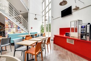 Daily buffet breakfast (EUR 5.90 per person)