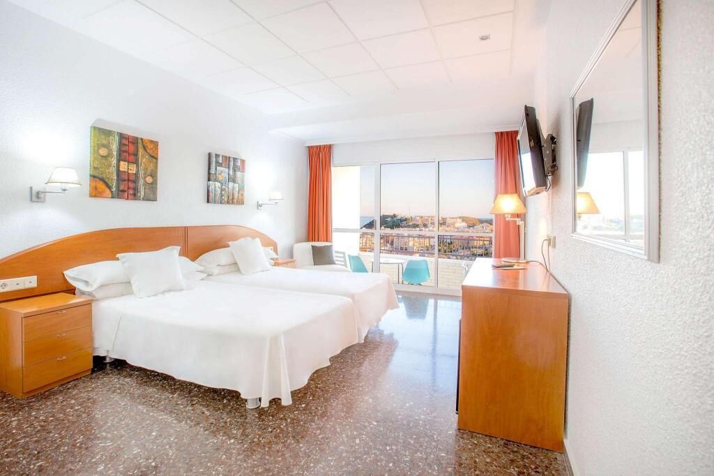 1 bedroom, minibar, in-room safe, desk