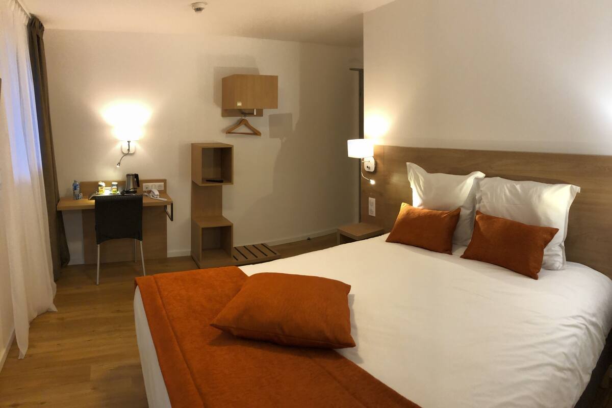superior room, 1 double bed | premium bedding, desk, laptop workspace, blackout curtains