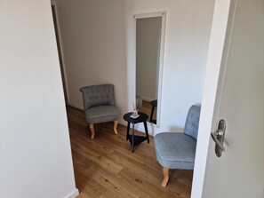 Superior Room, 1 Double Bed | Premium bedding, desk, laptop workspace, blackout drapes -  Hôtel Kyriad Quimper Sud (Quimper)