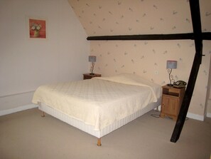 Safe på rommet og wi-fi (inkludert)