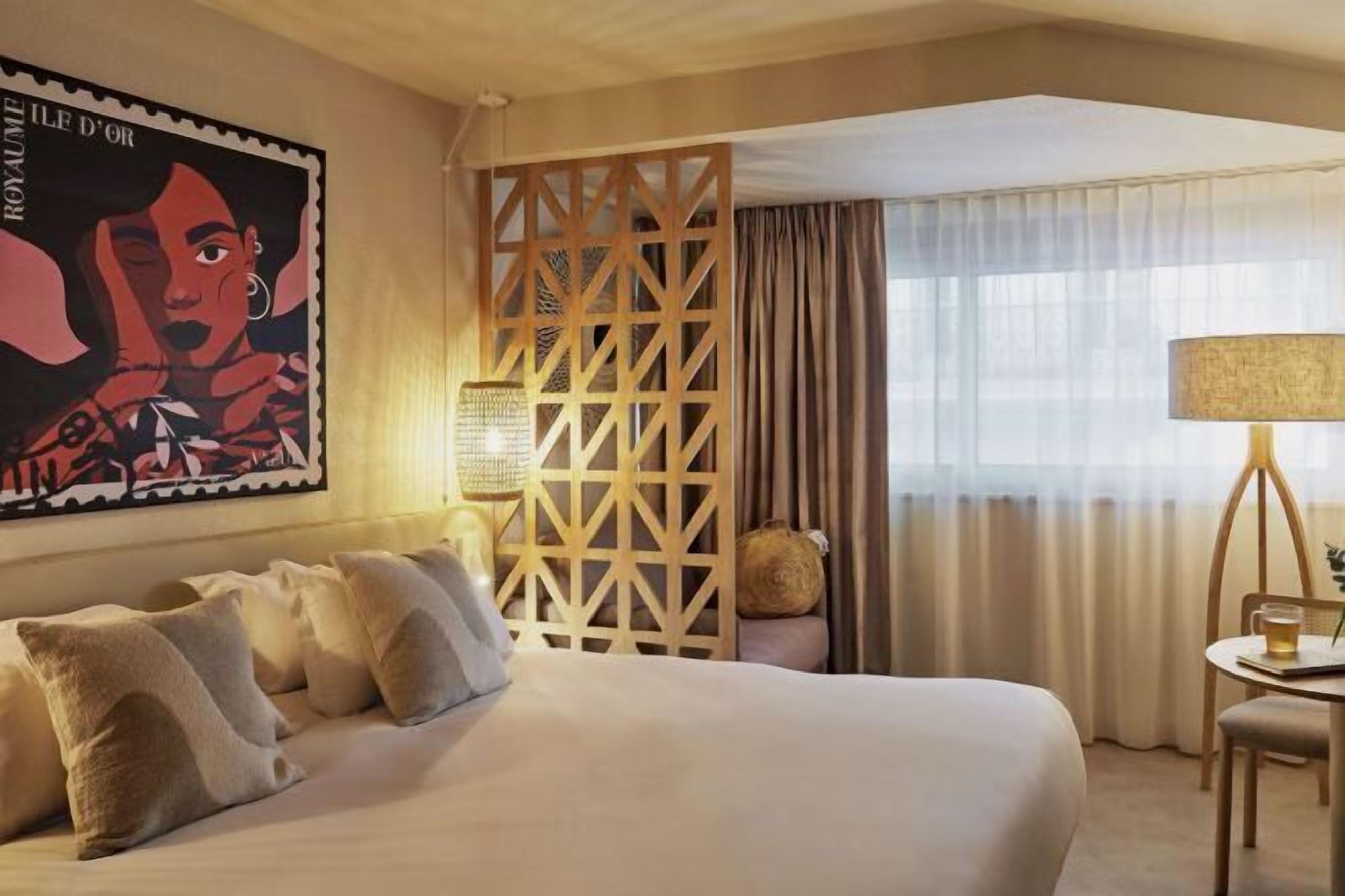 Literie de qualité supérieure, coffres-forts dans les chambres, bureau