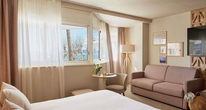 Mercure Saint Raphael Centre Plage