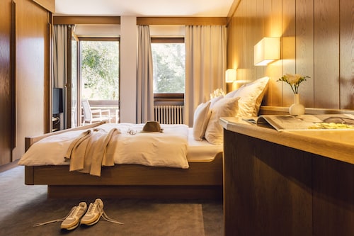 Hotel Auren