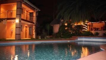 Outdoor pool, sun loungers