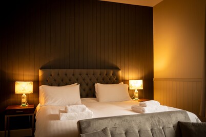The Balavil Hotel Newtonmore - Restaurant, Bars & Swimming Pool 