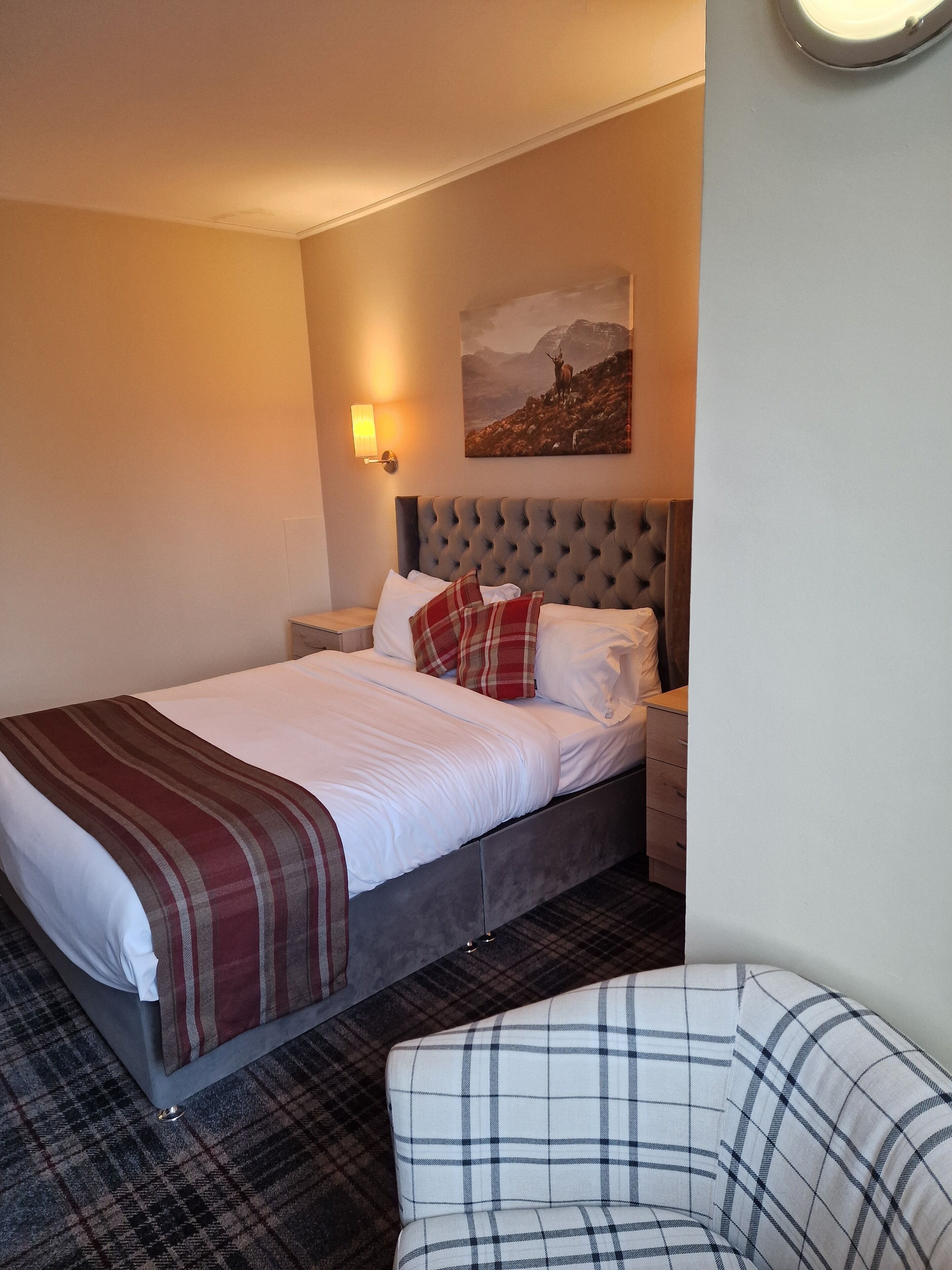 Photo - Britannia Inn Glasgow