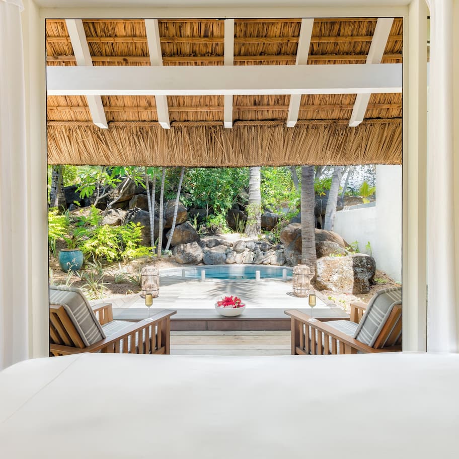 Couples treatment rooms, sauna, steam room, body treatments