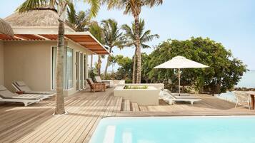 LUX* VILLA (300 sqm) | Pool | 2 outdoor pools