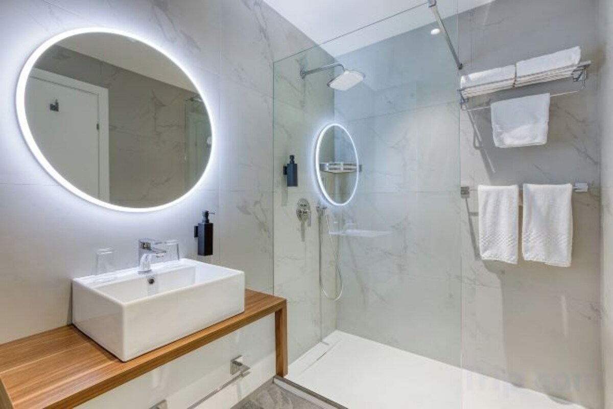 Bathroom | Shower, free toiletries, hair dryer, towels