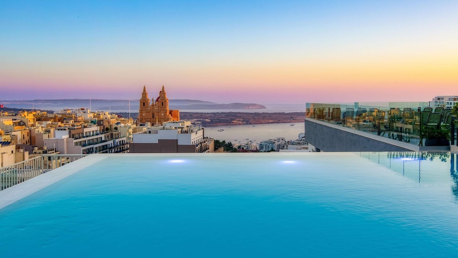 Solana Hotel & Spa