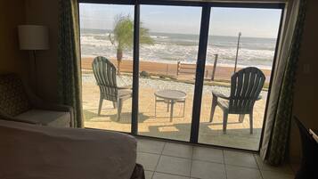 Vue depuis lâhĂ©bergement