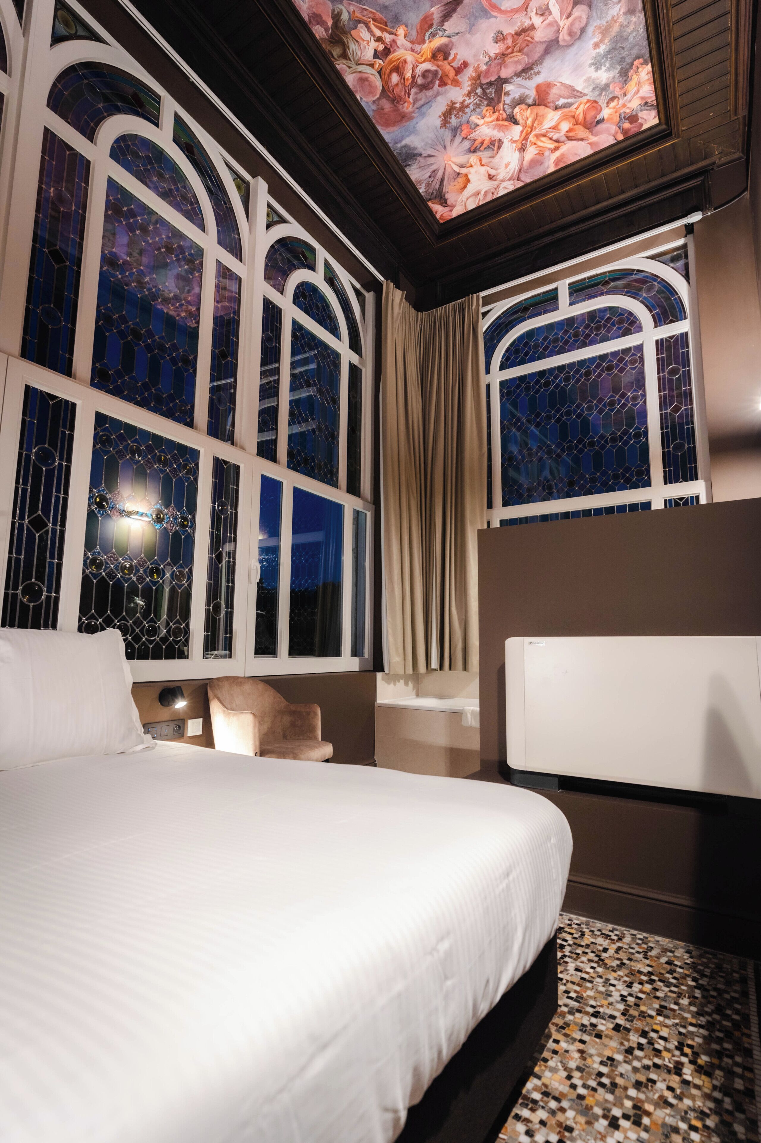 In-room safe, individually decorated, individually furnished, desk