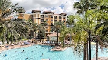 2 outdoor pools, a heated pool, open 7:00 AM to 11:00 PM, pool umbrellas