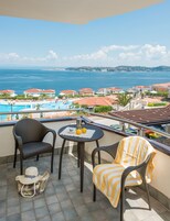 家庭公寓, 2 间卧室 | 阳台