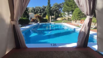 Piscine extérieure