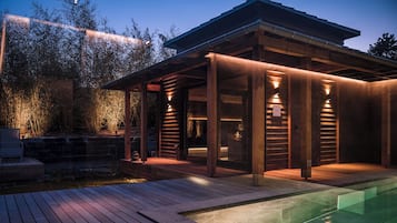 Phòng trị liệu đôi, phòng tắm hơi, bồn tắm thủy lực, phòng xông hơi