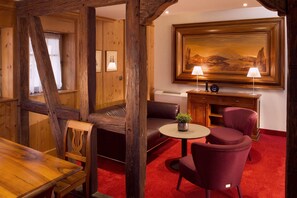 Junior Suite (Access to Yonasaya Spa)
