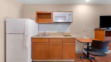 Fridge, microwave, stovetop, freezer