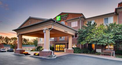 Holiday Inn Express Hotel & Suites Lancaster-Lititz by IHG